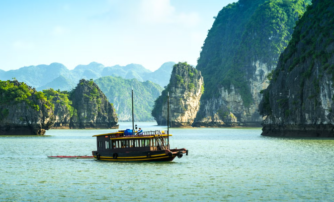 A Seaside Reset in Laguna Beach
